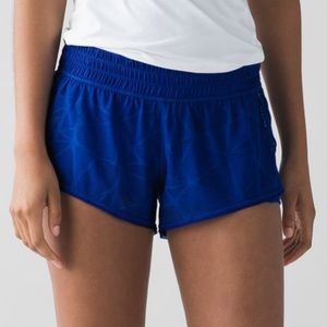 Lululemon City Sky Run By Short in Harbor Blue. Women’s size 8